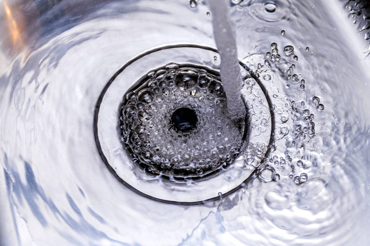 How to Clean A Kitchen Sink Drain And Keep It Smelling Fresh